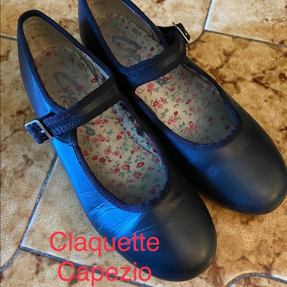 Tap dance shoes - Picture 1 of 1